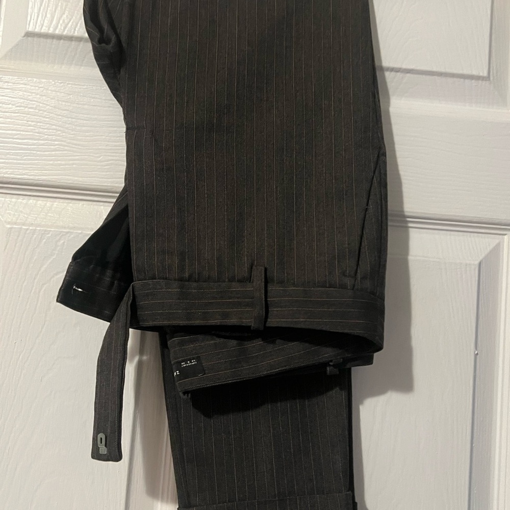 Zara Plead pants Gray Size 8